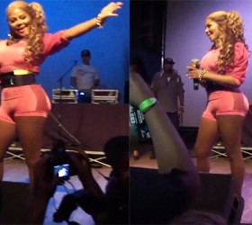 Video : Lil’ Kim Splashes On A French Rose Colored Camel Toe Outfit In Arizona