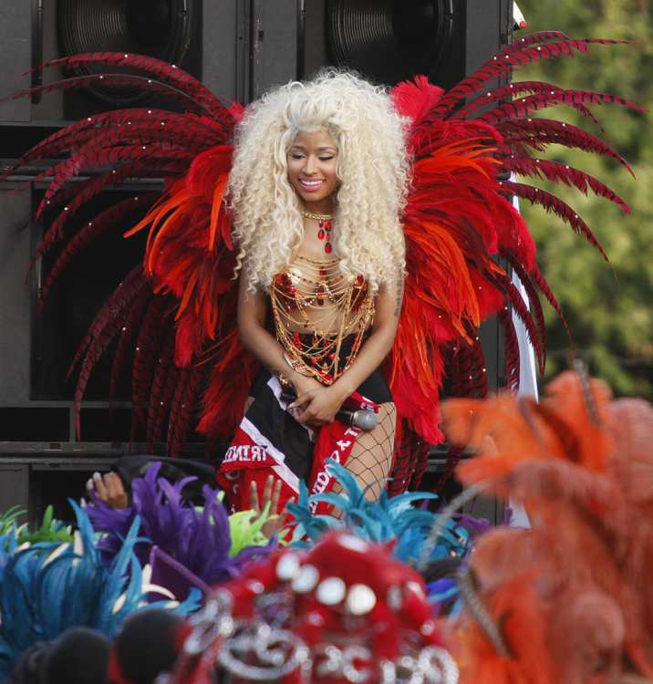 Nicki Minaj Pound The Alarm Music Video